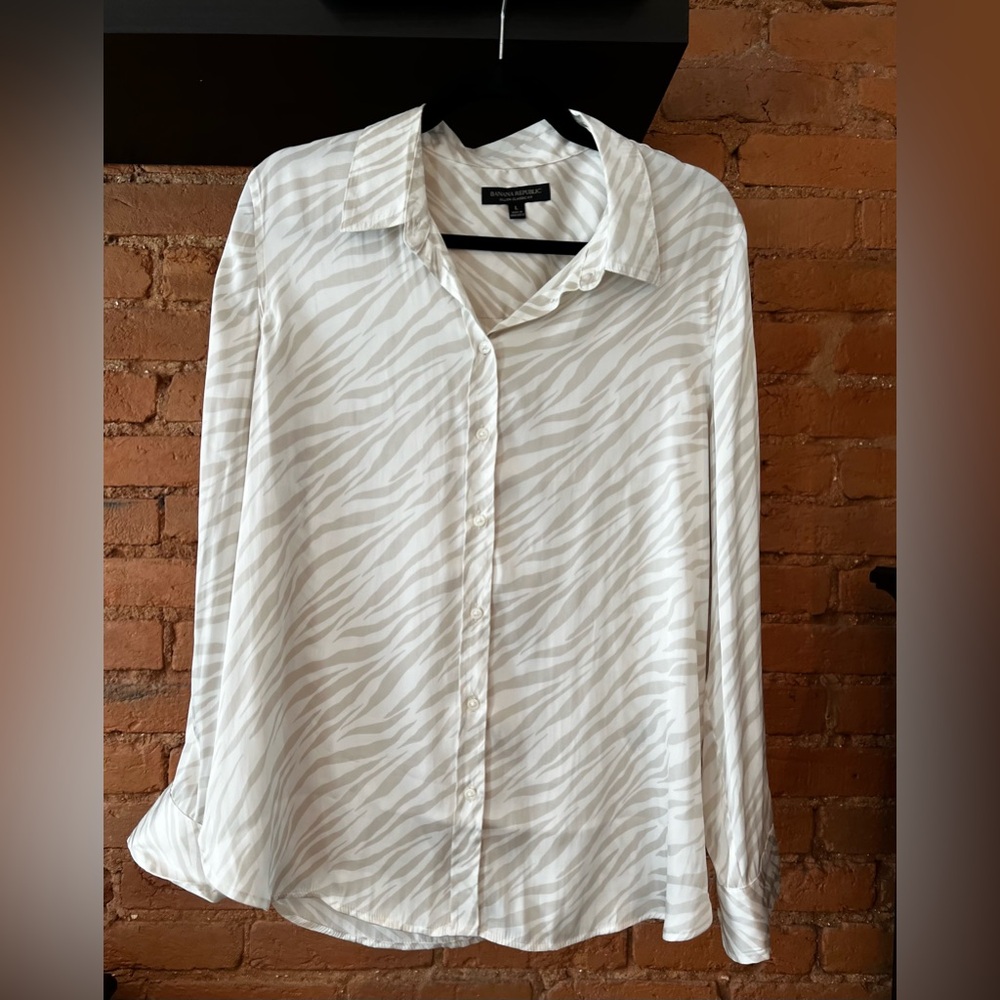 Banana Republic Animal Print Satin Button Down- Large
